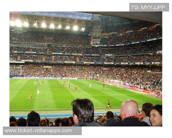 天下足球的魅力与激情全景展现足球文化的无限可能与梦想