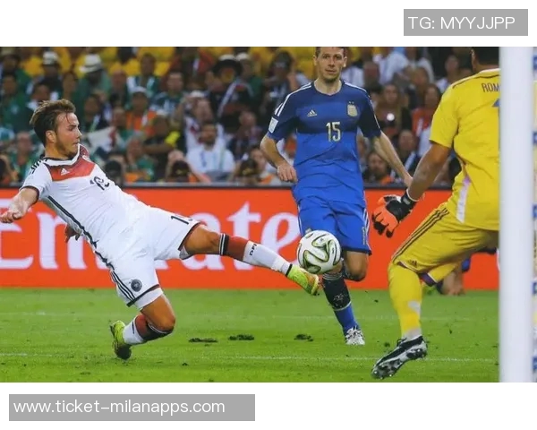 足球赛场上的激情瞬间精彩解说带你领略每一个进球的魅力与感动